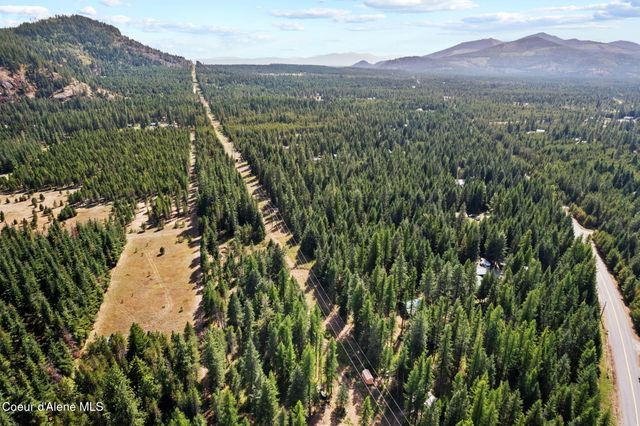 3470 W Seasons Rd, Rathdrum, ID 83858