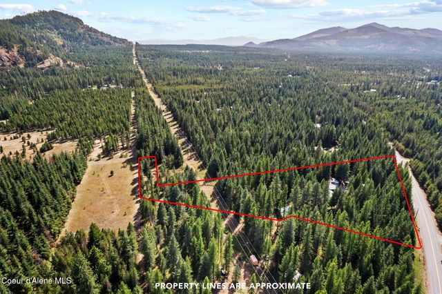 3470 W Seasons Rd, Rathdrum, ID 83858