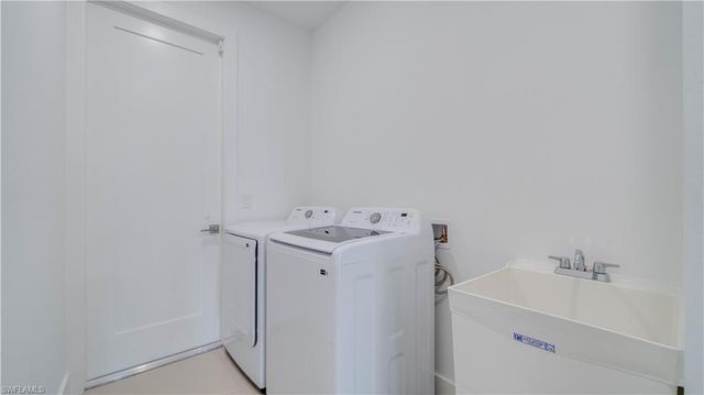 3500 13th ST W, Lehigh Acres, FL 33971