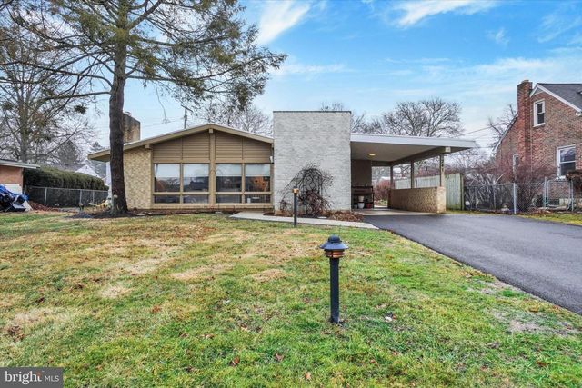 241 S HARLAN ST, York, PA 17402