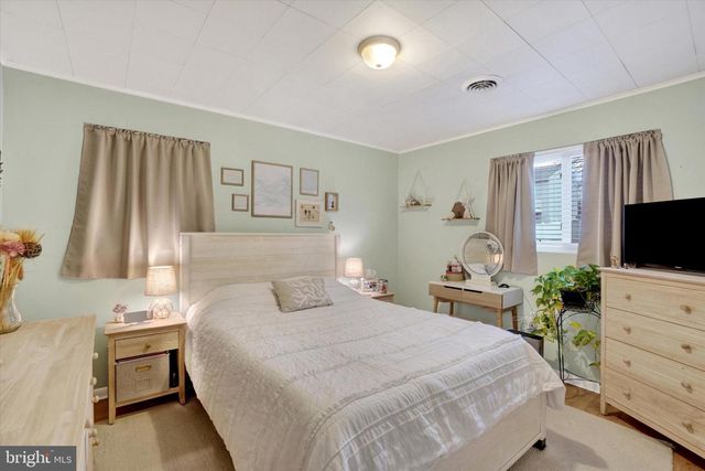 241 S HARLAN ST, York, PA 17402