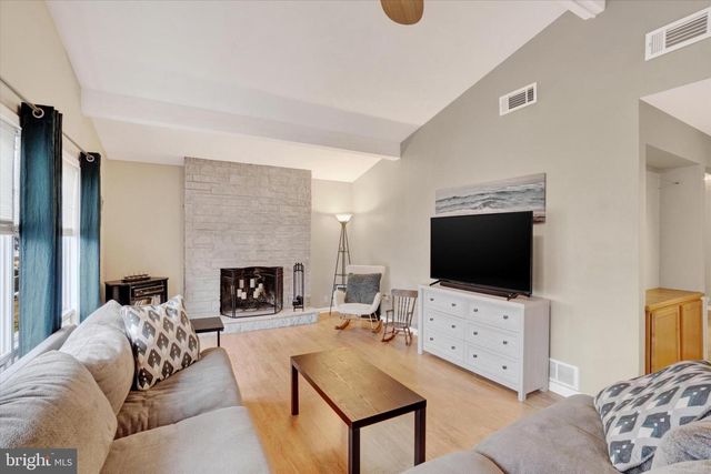 241 S HARLAN ST, York, PA 17402