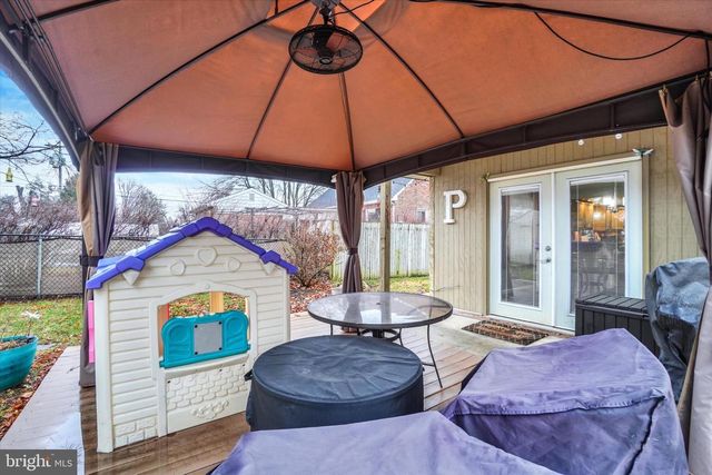 241 S HARLAN ST, York, PA 17402