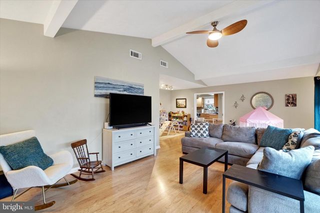 241 S HARLAN ST, York, PA 17402