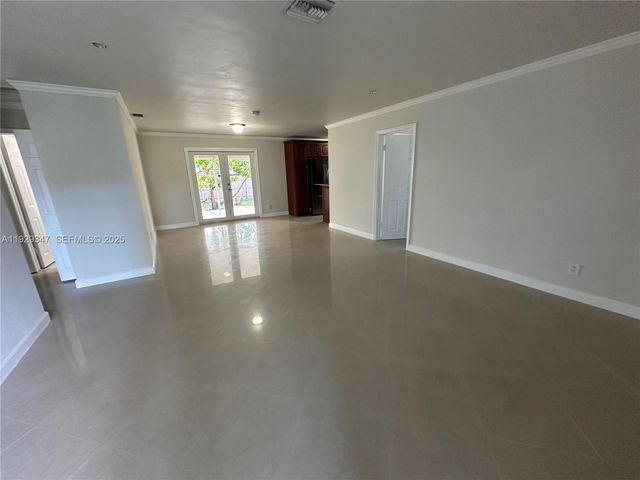 1718 N 27th Ave, Hollywood, FL 33020