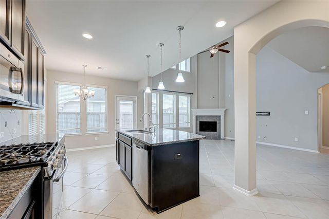 2111 Post Oak Court, Pearland, TX 77581