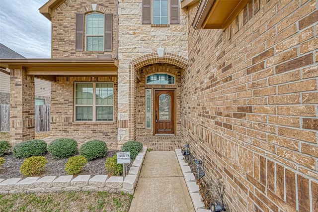 2111 Post Oak Court, Pearland, TX 77581