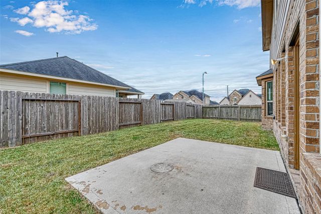 2111 Post Oak Court, Pearland, TX 77581