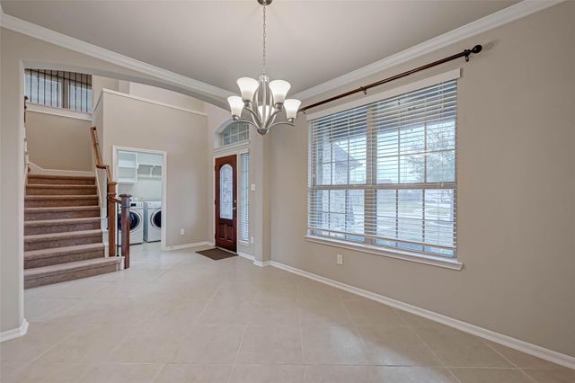 2111 Post Oak Court, Pearland, TX 77581