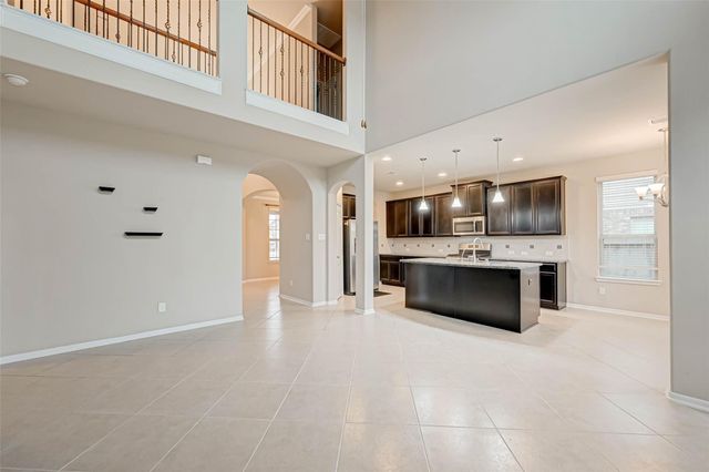 2111 Post Oak Court, Pearland, TX 77581