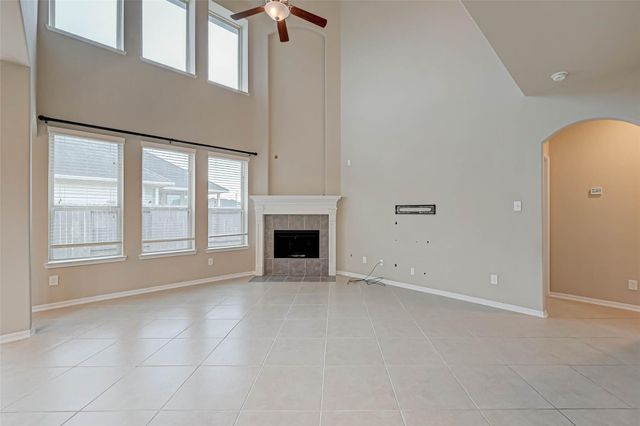 2111 Post Oak Court, Pearland, TX 77581