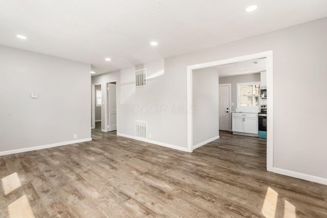 3366 Karl Road, Columbus, OH 43224