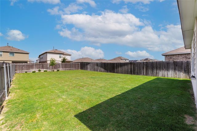 1003 Ascari CT, Hutto, TX 78634