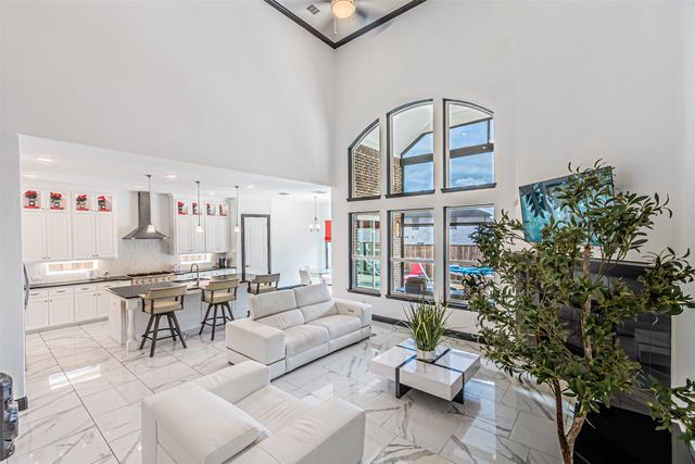 11185 Dark Star Lane, Frisco, TX 75035