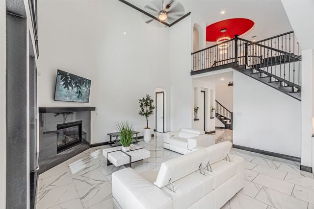 11185 Dark Star Lane, Frisco, TX 75035