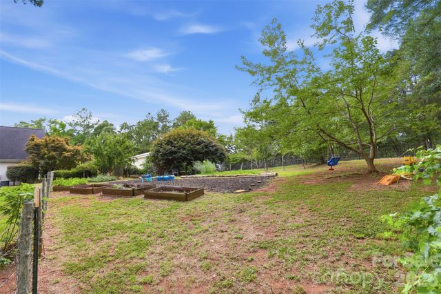 8301 Waxhaw Creek Road, Waxhaw, NC 28173