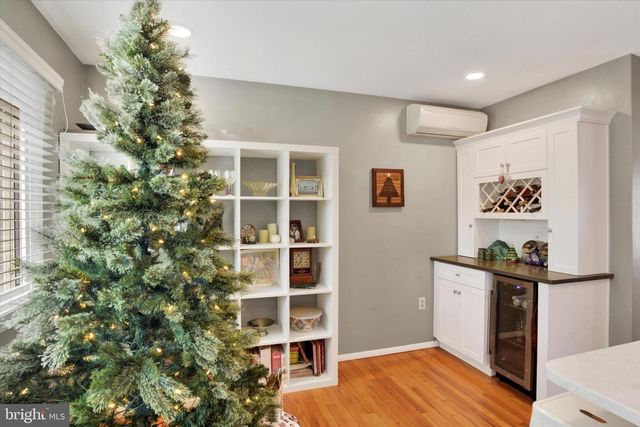 209 LAMP POST LN, Camp Hill, PA 17011