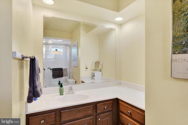 209 LAMP POST LN, Camp Hill, PA 17011