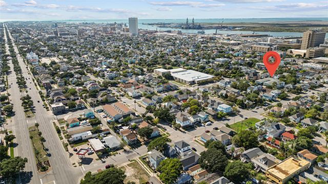 918 Winnie Street 104, Galveston, TX 77550