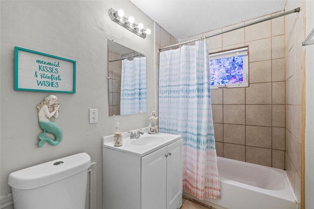 918 Winnie Street 104, Galveston, TX 77550