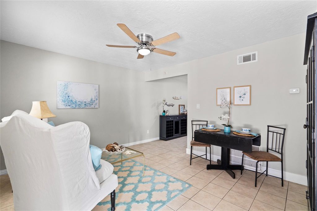 918 Winnie Street 104, Galveston, TX 77550