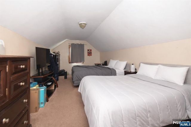 65 Avenue C, Lodi, NJ 07644