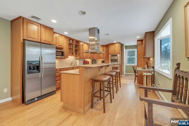 299 Stonetown Road, Ringwood, NJ 07456