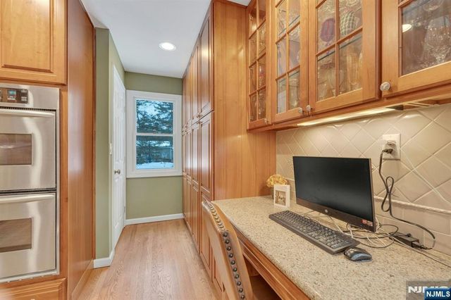 299 Stonetown Road, Ringwood, NJ 07456