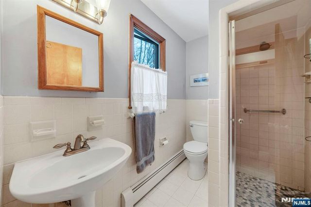 299 Stonetown Road, Ringwood, NJ 07456