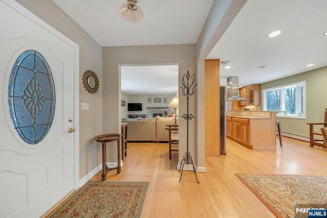 299 Stonetown Road, Ringwood, NJ 07456