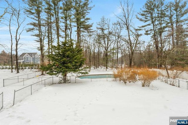 299 Stonetown Road, Ringwood, NJ 07456