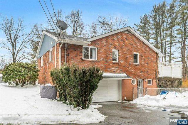 299 Stonetown Road, Ringwood, NJ 07456