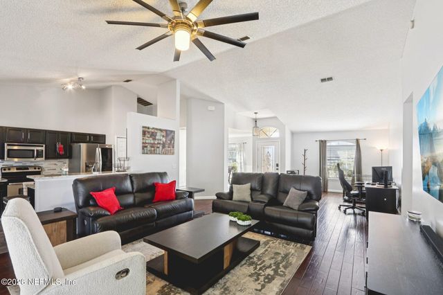 12215 RUTH LAWN Court, Jacksonville, FL 32224