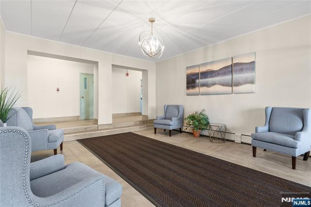 25 Jefferson Street 4E, Hackensack, NJ 07601
