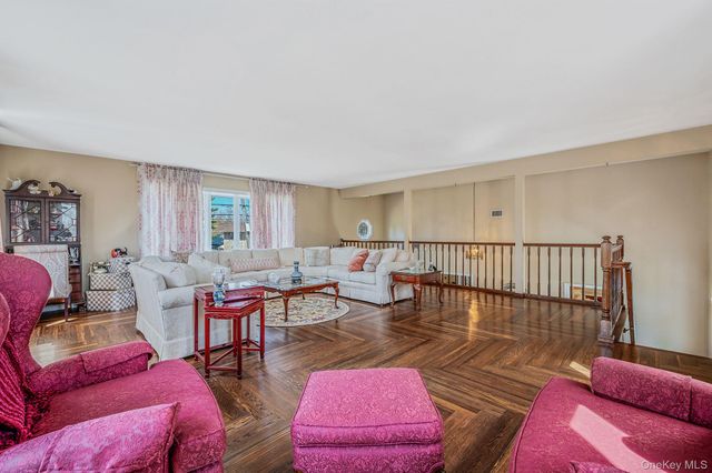 226 Marcy Street, West Babylon, NY 11704