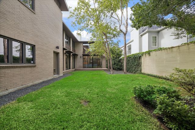 3635 Overbrook Lane, Houston, TX 77027