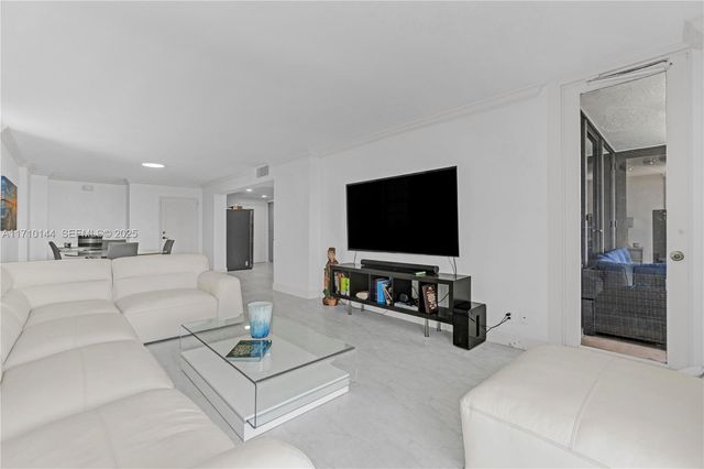 1600 S Ocean Drive 2F, Hollywood, FL 33019