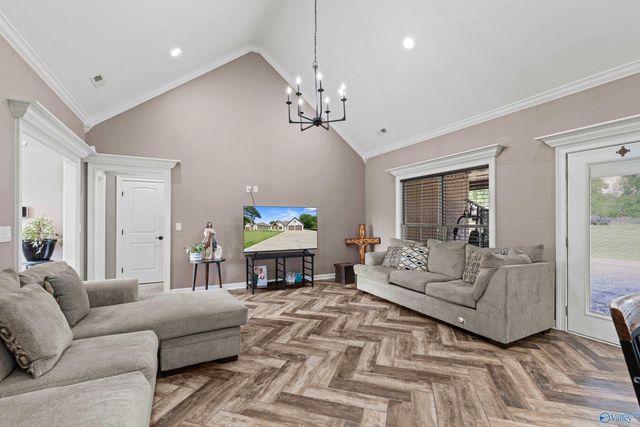 2318 Spring Avenue, Decatur, AL 35601