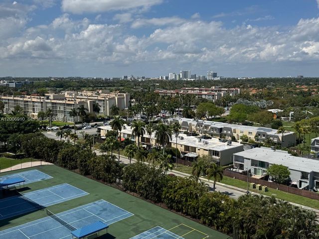 2500 Parkview Dr 1210, Hallandale Beach, FL 33009