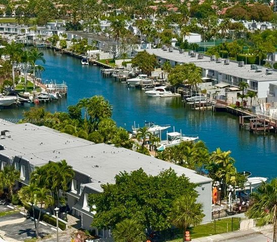 2500 Parkview Dr 1210, Hallandale Beach, FL 33009