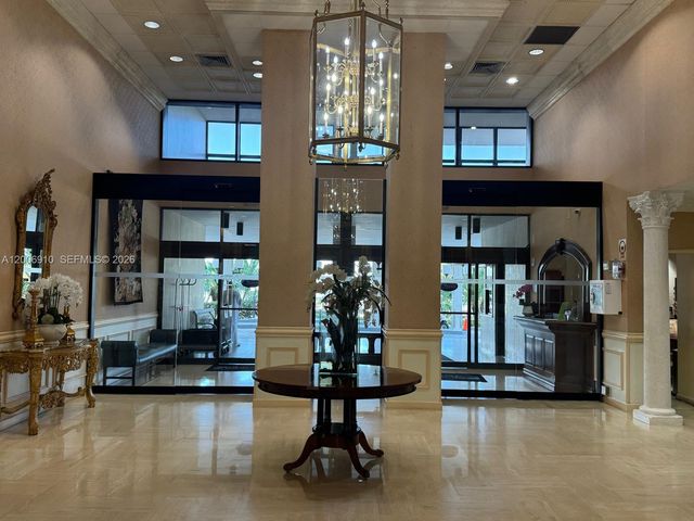 2500 Parkview Dr 1210, Hallandale Beach, FL 33009