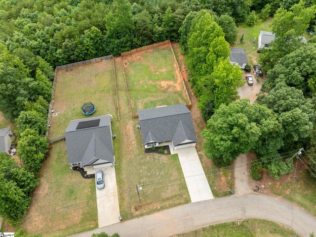 69 Pine Drive, Taylors, SC 29687
