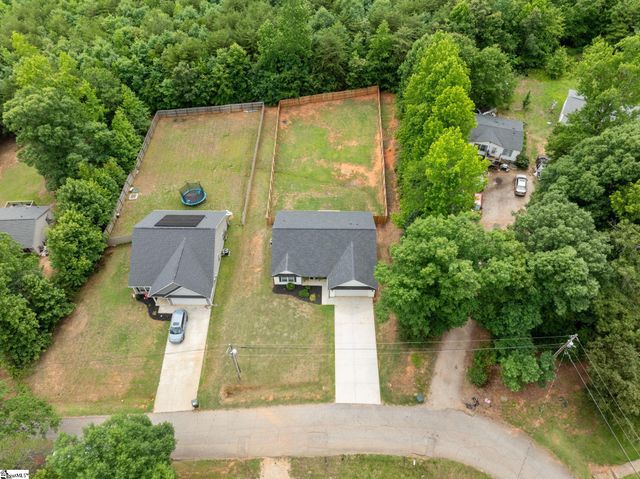 69 Pine Drive, Taylors, SC 29687