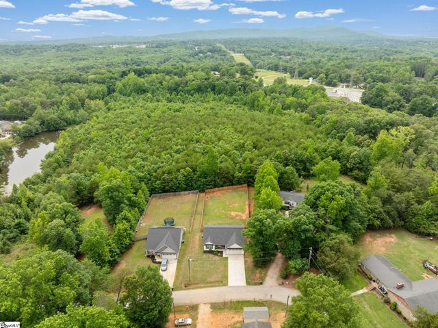 69 Pine Drive, Taylors, SC 29687