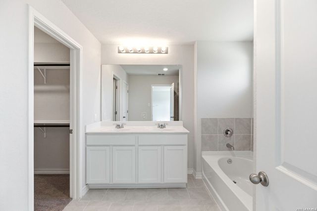 13546 Ailey Knoll, San Antonio, TX 78254