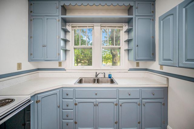 1275 WARRENTON RD, Fredericksburg, VA 22406