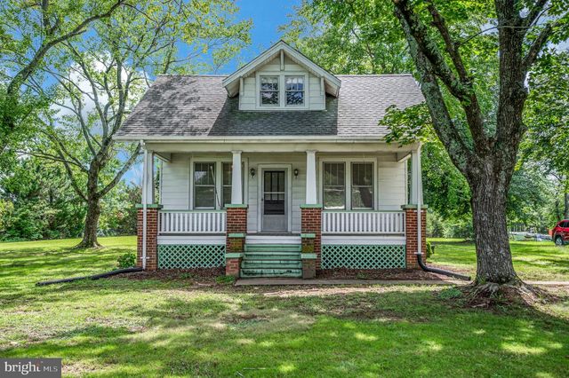 1275 WARRENTON RD, Fredericksburg, VA 22406
