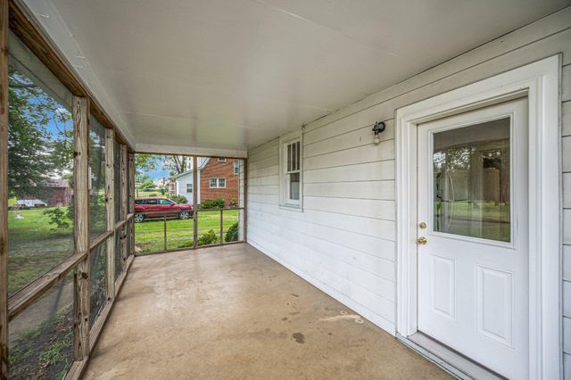 1275 WARRENTON RD, Fredericksburg, VA 22406