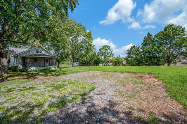 1275 WARRENTON RD, Fredericksburg, VA 22406