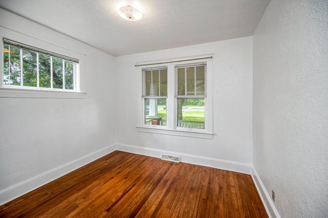 1275 WARRENTON RD, Fredericksburg, VA 22406